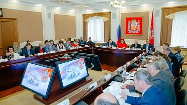 На расширенном заседании комитета - о проекте бюджета